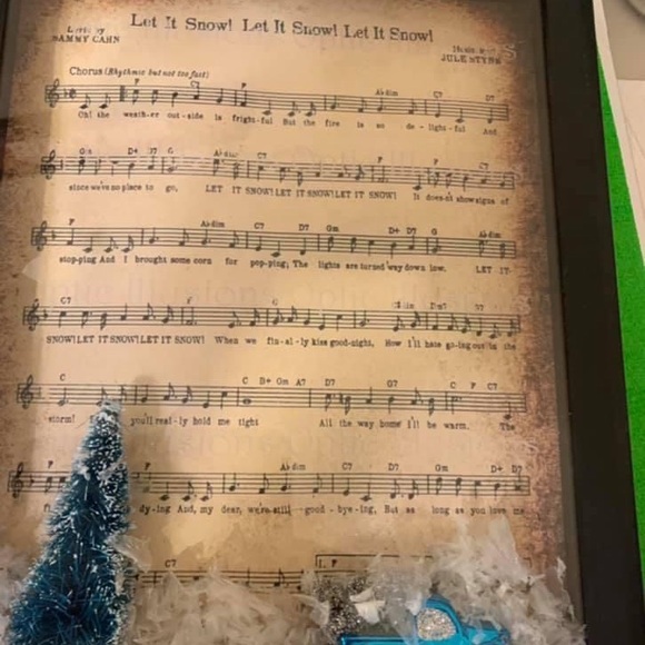 Shadow box - Picture 1 of 1